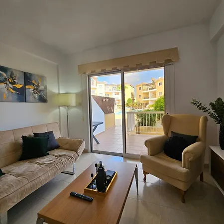 Cosea Living Elegant 2 Bedroom Ground Floor At Sirena Olympia 32 Apartamento *